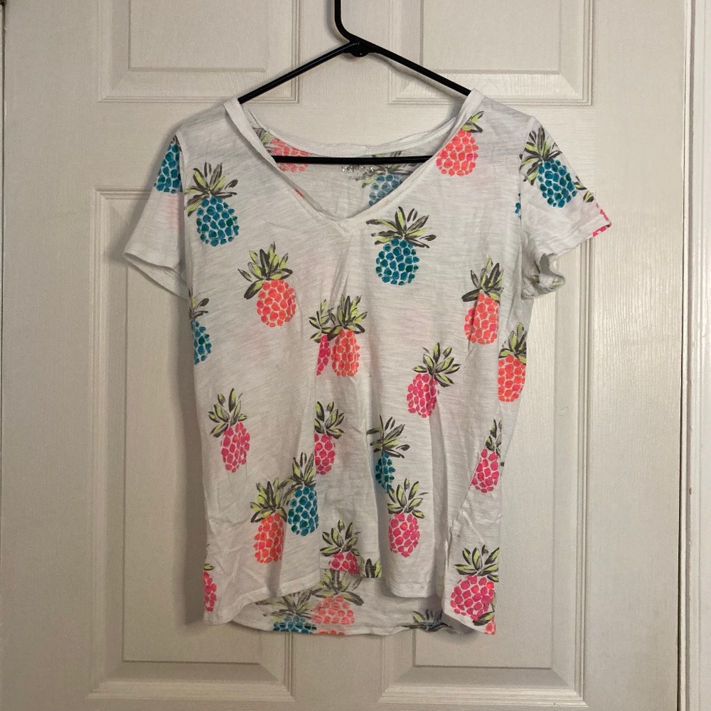 Merona Pink & Blue V-Neck Graphic Tee